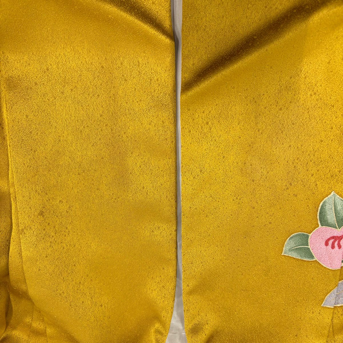 振袖禮服 身長152cm 袖長60.5cm S 雙層 菊花花 櫻花花 金絲 金銀彩 黃土 純蠶絲 優品級