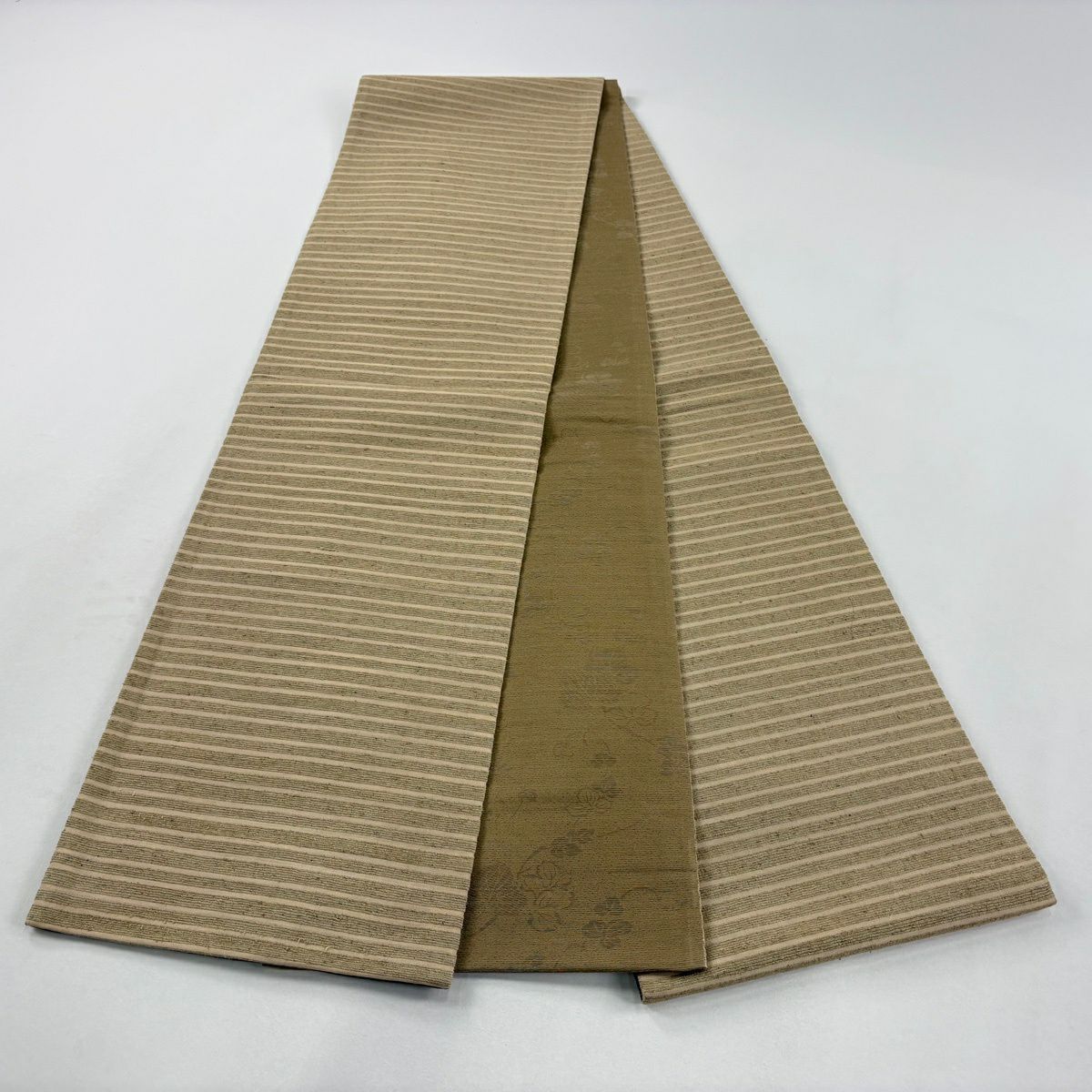 【美品】 袋帶 秀品級 縞 薄茶 全通 純蠶絲