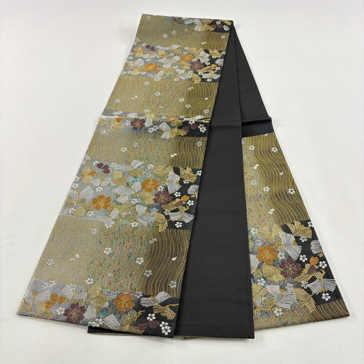 【美品】 袋帶 秀品級 波松樹葉紋 若松樹 櫻花 金銀線 金金箔 灰色 六通 純蠶絲