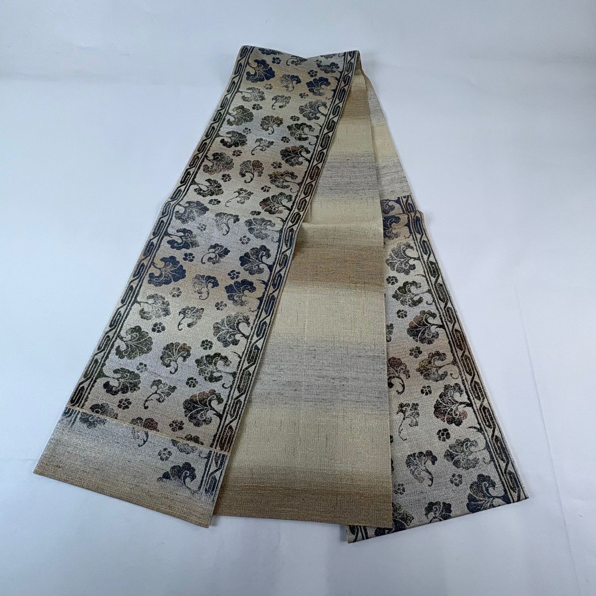 【美品】 袋帶 名品級 葉花 金金箔 米色 六通 純蠶絲