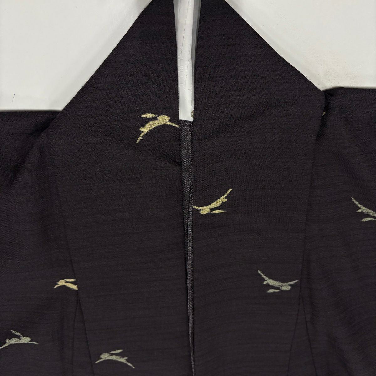 【美品】 小紋 身長169cm 袖長66.5cm M 薄物 大和 兔子 深紫 純蠶絲 名品級