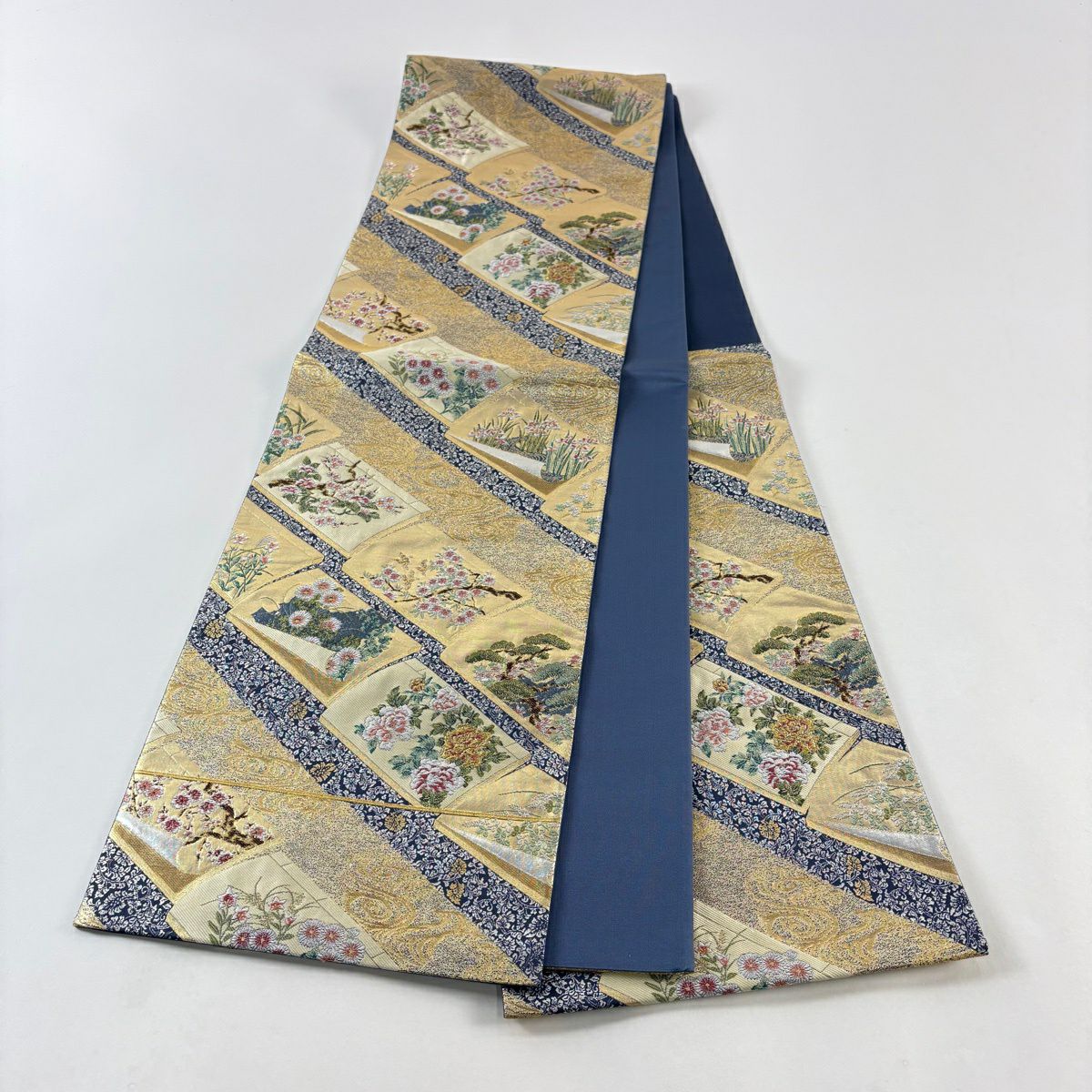 【美品】 袋帶 秀品級 四季奧州旅日記文 草花紋紋 金絲 金金箔 金色 六通 純蠶絲