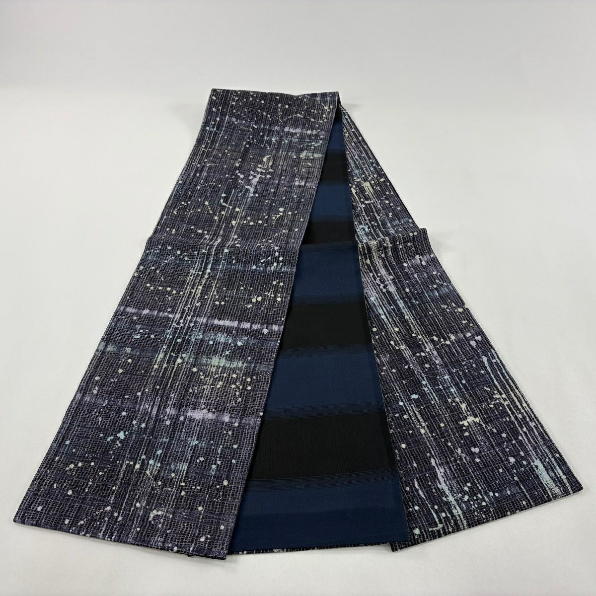 【美品】 袋帶 名品級 夏帶 條紋 幾何圖案 銀線 深藍 全通 純蠶絲