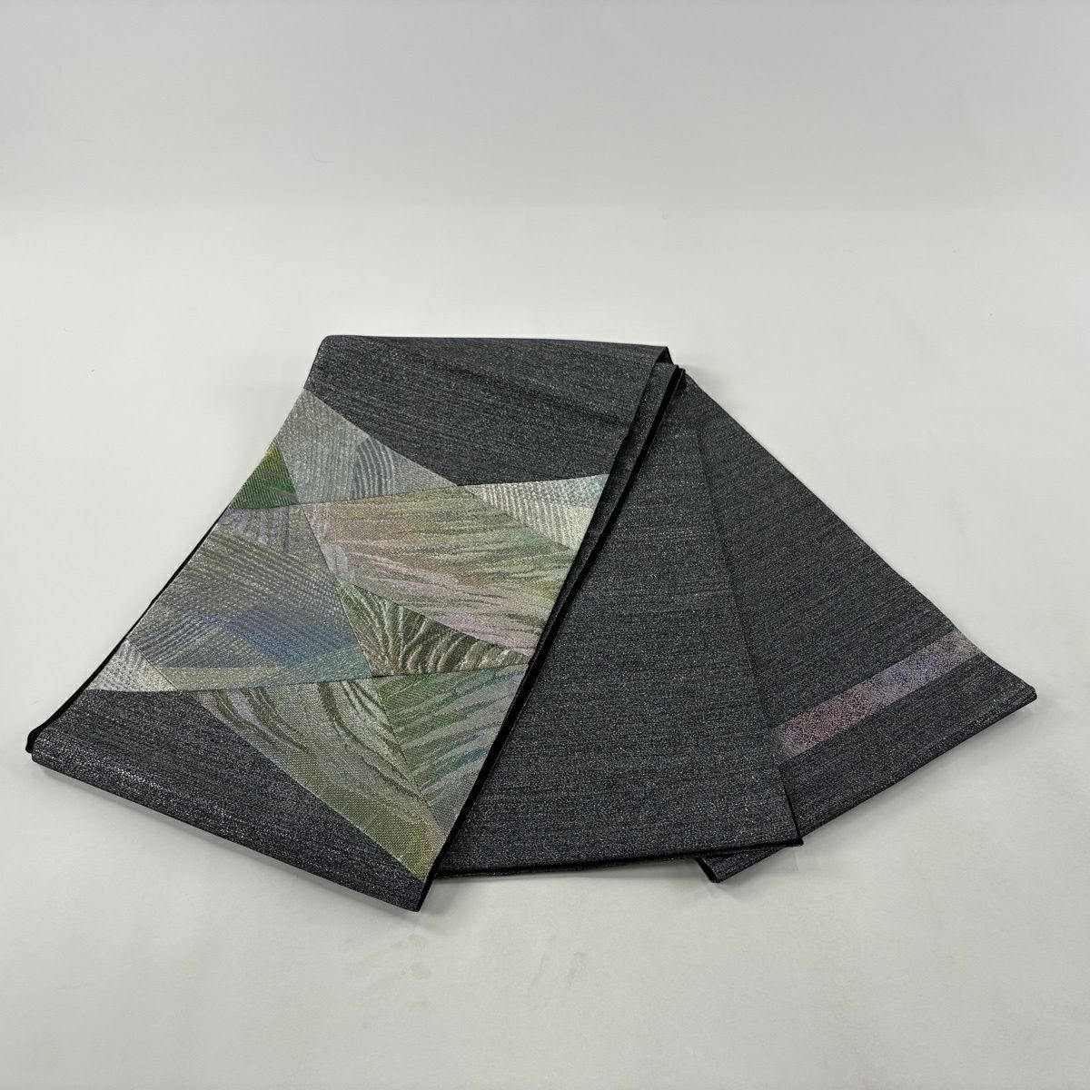 【美品】 袋帶 名品級 寄花紋 斜紋 銀線 金金箔 銀 純蠶絲