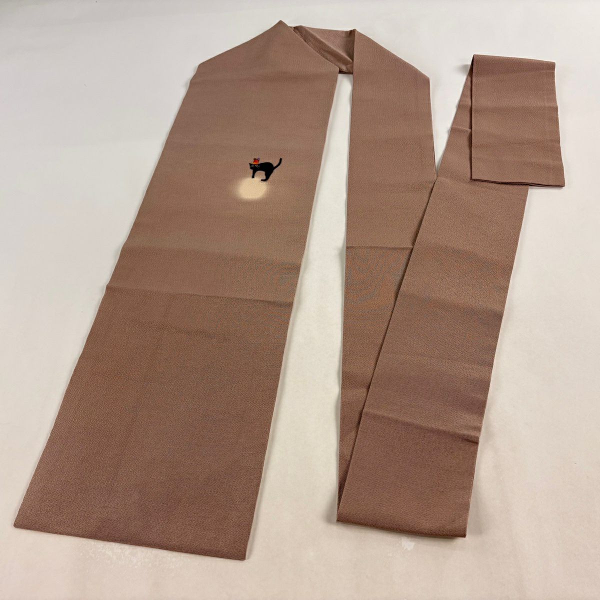 名古屋帶 逸品級 貓 球 縮緬 漸層 淡小豆 純蠶絲