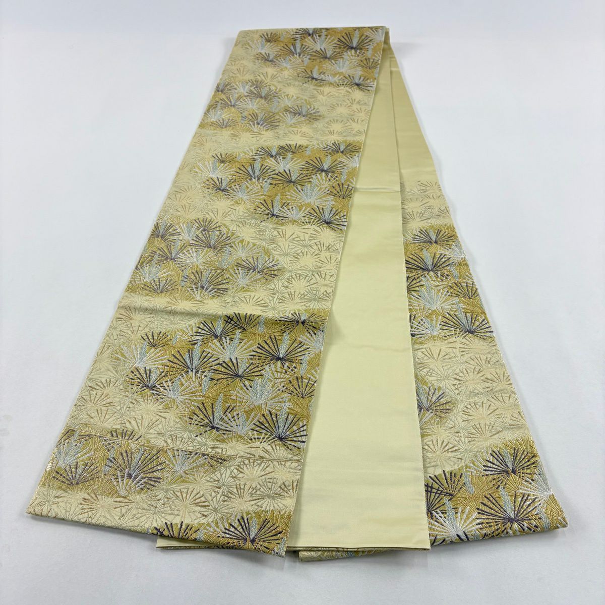 【美品】 袋帶 秀品級 松樹 金絲 金金箔 淺黃 六通 純蠶絲