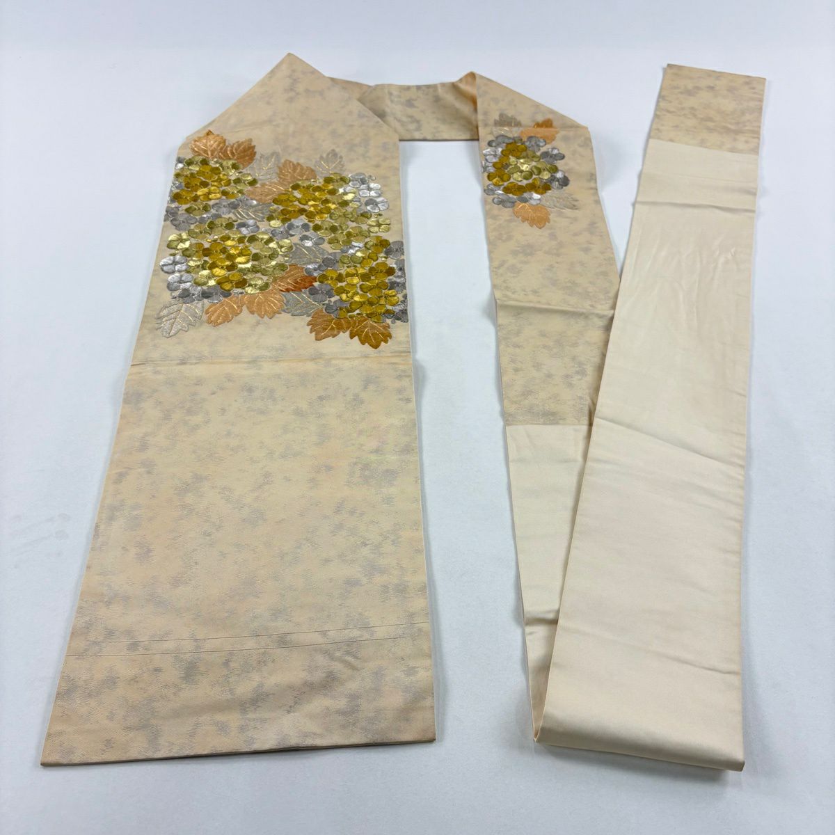 名古屋帶 秀品級 紫陽花 金銀彩 刺繡 淺橙色 純蠶絲