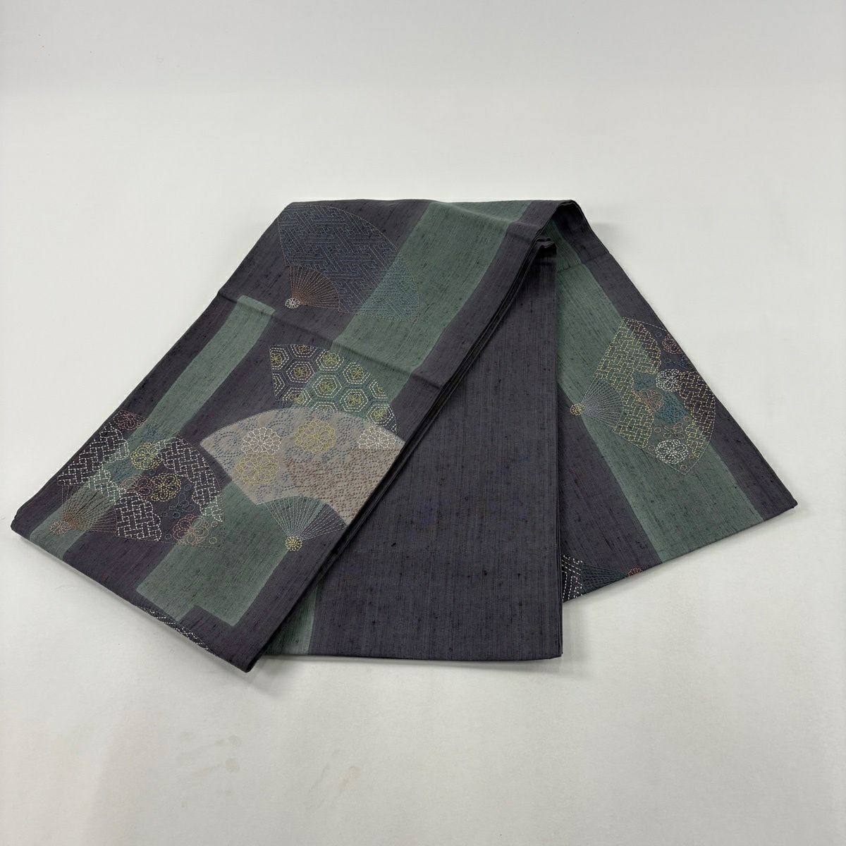 【美品】 袋帶 名品級 紬織織 扇子子 有職紋樣 刺繡 灰紫 お太鼓柄 純蠶絲