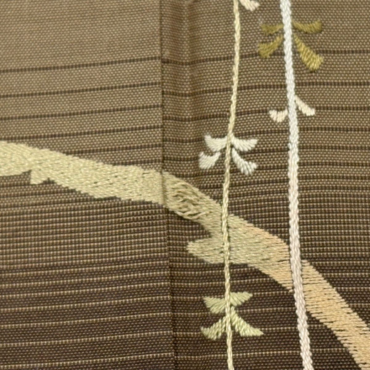 付下 身長159cm 袖長63cm S 雙層 紬織織 落款あり 柳 橫條 刺繡 茶 純蠶絲 名品級