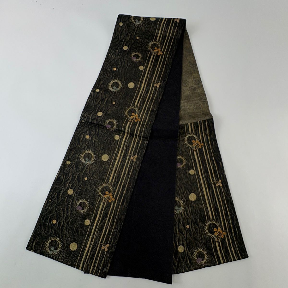【美品】 袋帶 名品級 萩 圓文 金絲 黑 六通 純蠶絲