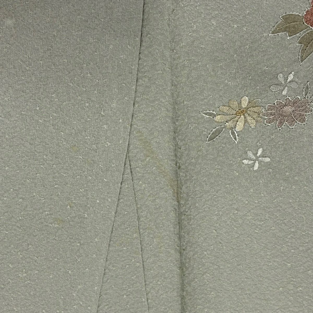 付下 身長150cm 袖長61.5cm S 單層 花籠 刺繡 金線 灰綠 純蠶絲 秀品級 一個紋