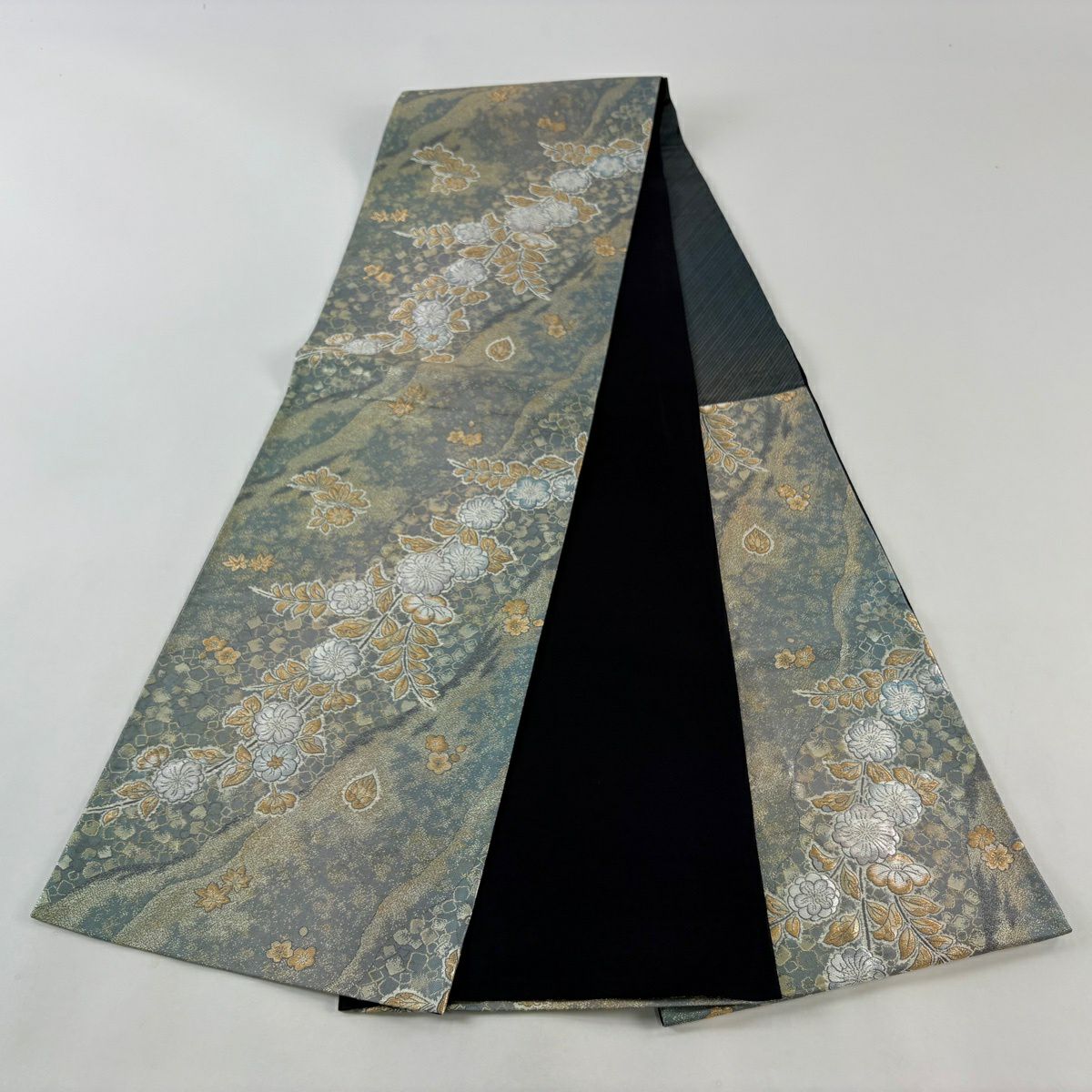 【美品】 袋帶 秀品級 草花紋紋 金金箔散佈 刺繡 金金箔 灰綠 六通 純蠶絲