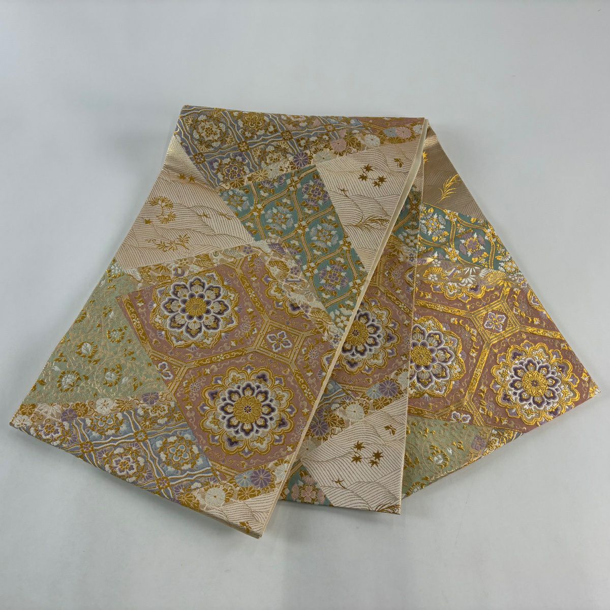 【美品】 袋帶 秀品級 蜀江華紋 花唐草紋 金金箔 金銀彩 粉米色 六通 純蠶絲