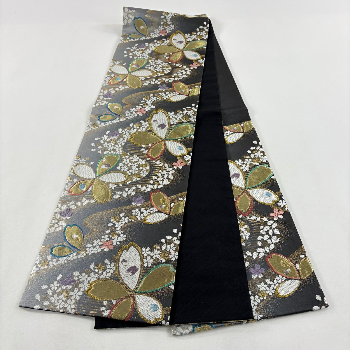 【美品】 袋帶 名品級 振袖禮服禮服用 櫻花 櫻花花瓣 金絲 刺繡 灰色 六通 純蠶絲