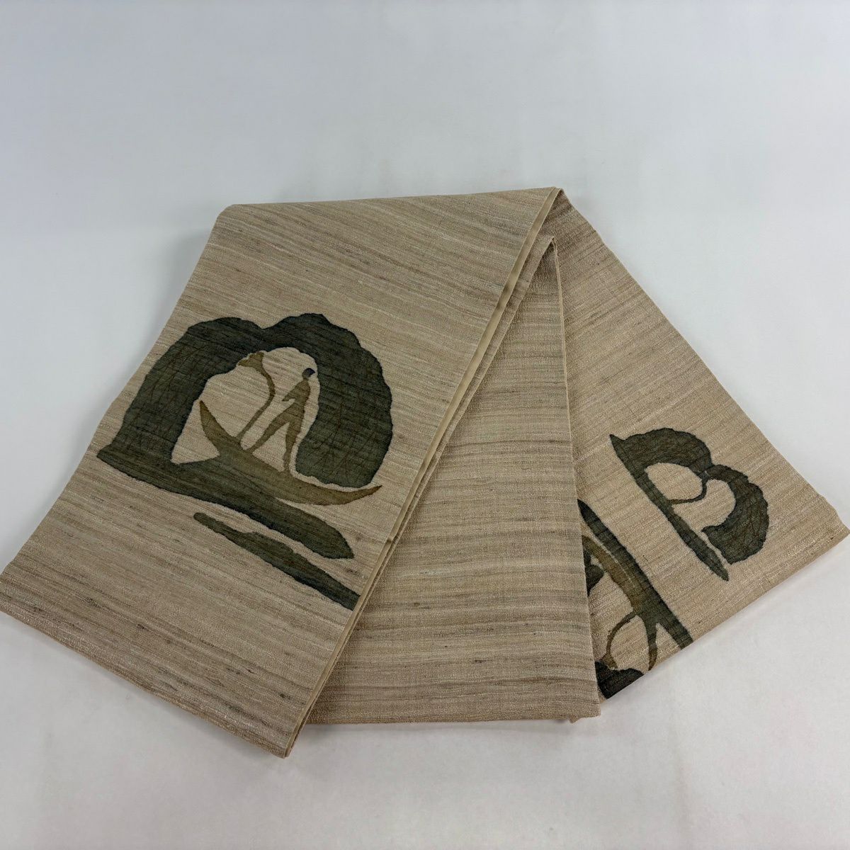 【美品】 袋帶 逸品級 人物 幾何學 薄茶 素材 純蠶絲