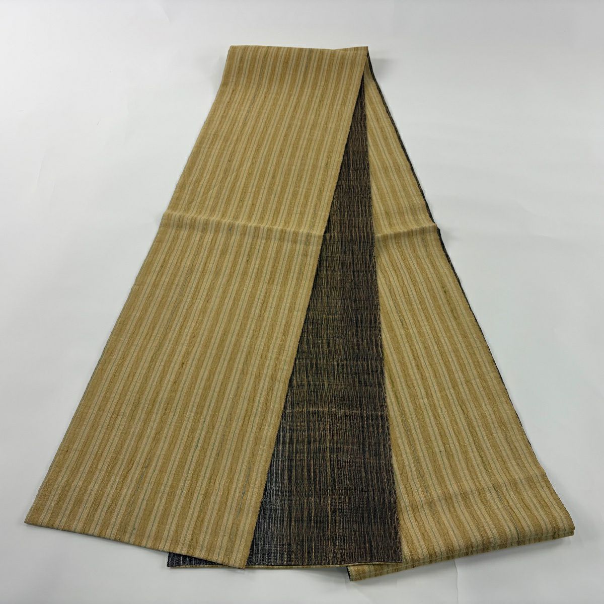 【美品】 袋帶 秀品級 縞 薄黃土 純蠶絲
