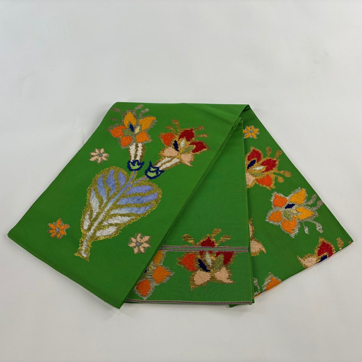 袋帶 逸品級 龍村平蔵 落款あり 關西仕立 雜織房文 金金箔 刺繡 綠色 お太鼓圖案 純蠶絲