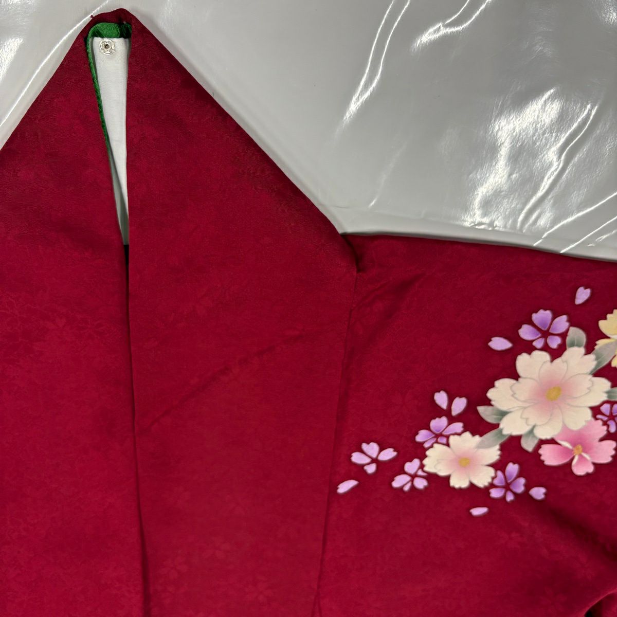【美品】振袖禮服 身長155cm 袖長66.5cm M 雙層 草花紋紋 雪輪 金銀彩 漸層 紅 純蠶絲 優品級