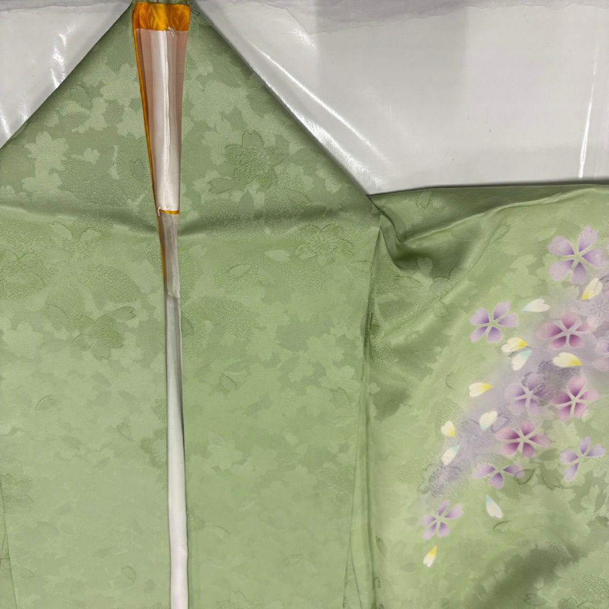 【美品】振袖禮服 身長161cm 袖長65cm M 雙層 櫻花花瓣 拉麵 金銀彩 淺綠 純蠶絲 名品級