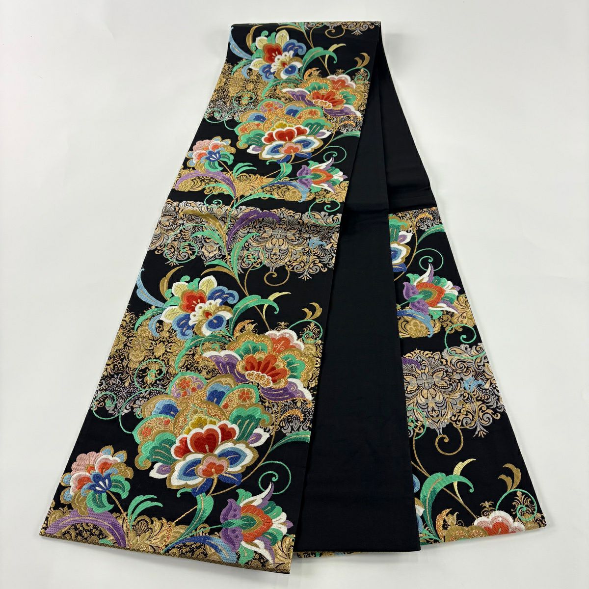 【美品】 袋帶 秀品級 草花紋紋 金銀彩 刺繡 黑 六通 純蠶絲