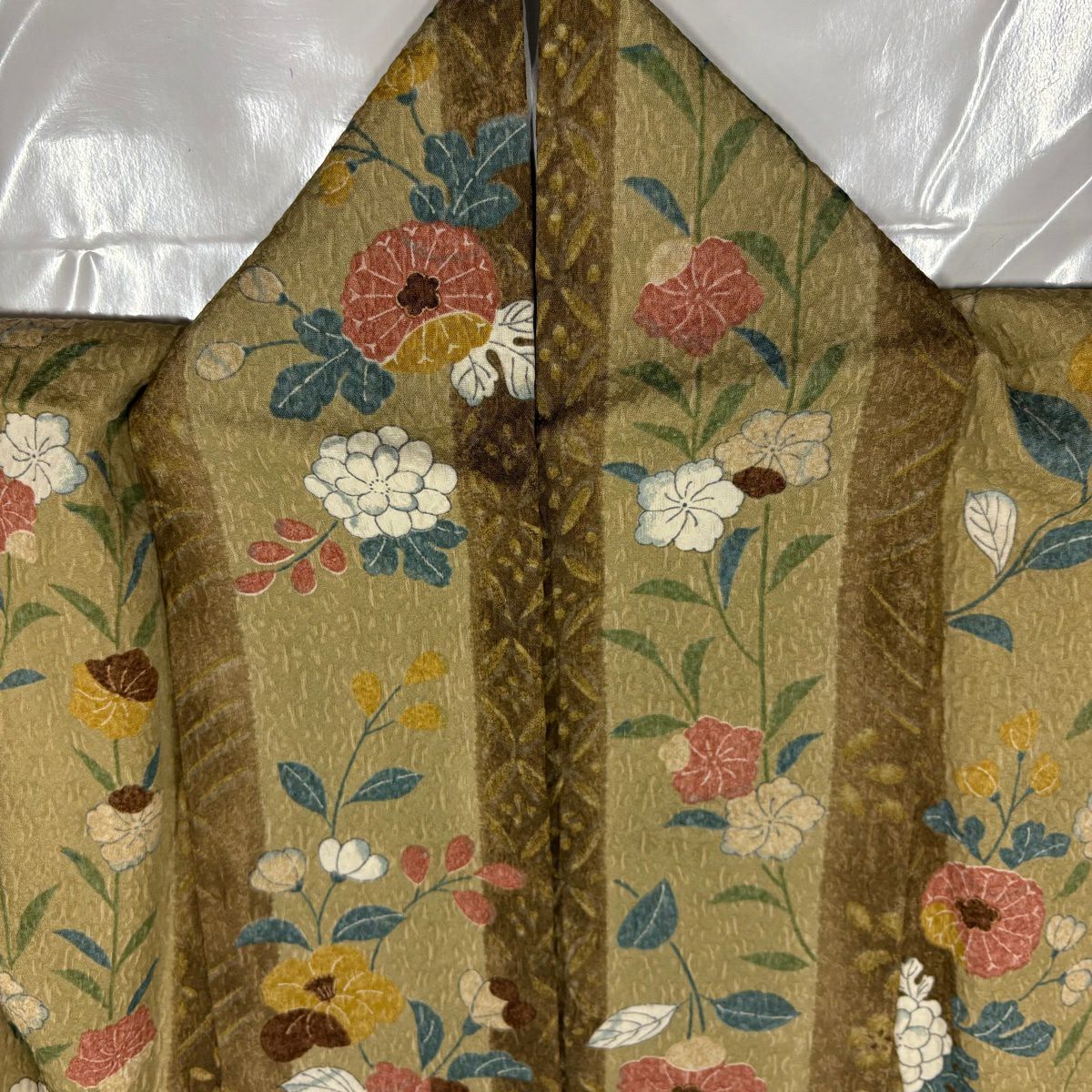 【美品】 小紋 身長159.5cm 袖長66cm M 雙層 縱條紋 草花紋 茶 純蠶絲 秀品級