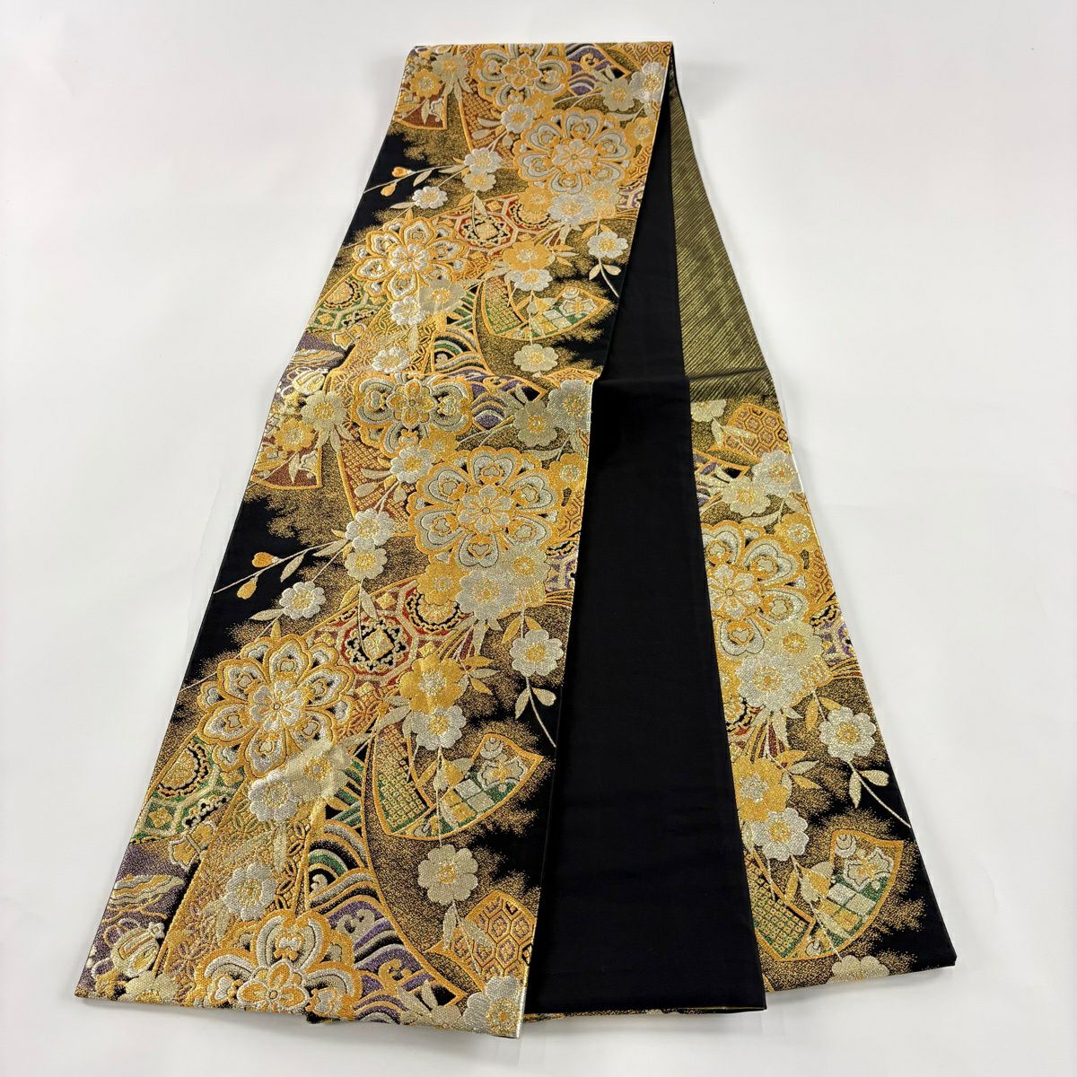 【美品】 袋帶 秀品級 華紋 束帶熨斗紋 金銀線 金金箔 黑 六通 純蠶絲