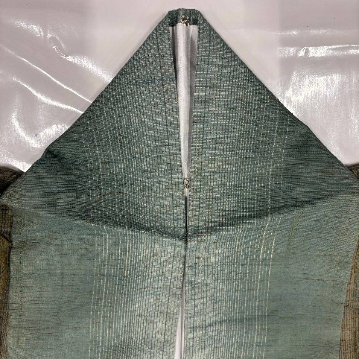 【美品】 紬織 身長162.5cm 袖長68.5cm L 雙層 縱條 鶯色 純蠶絲 名品級