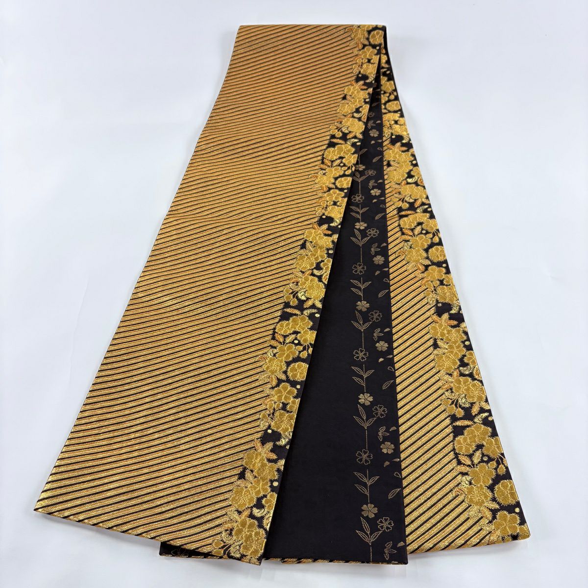 【美品】 袋帶 優品級 振袖禮服禮服用 斜條紋 櫻花 金絲 金金箔 金色 全通 純蠶絲