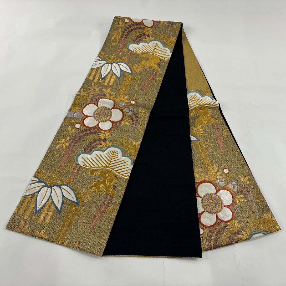 袋帶 秀品級 振袖禮服禮服用 松樹竹子梅花 藤 金絲 金金箔 金茶 六通 純蠶絲