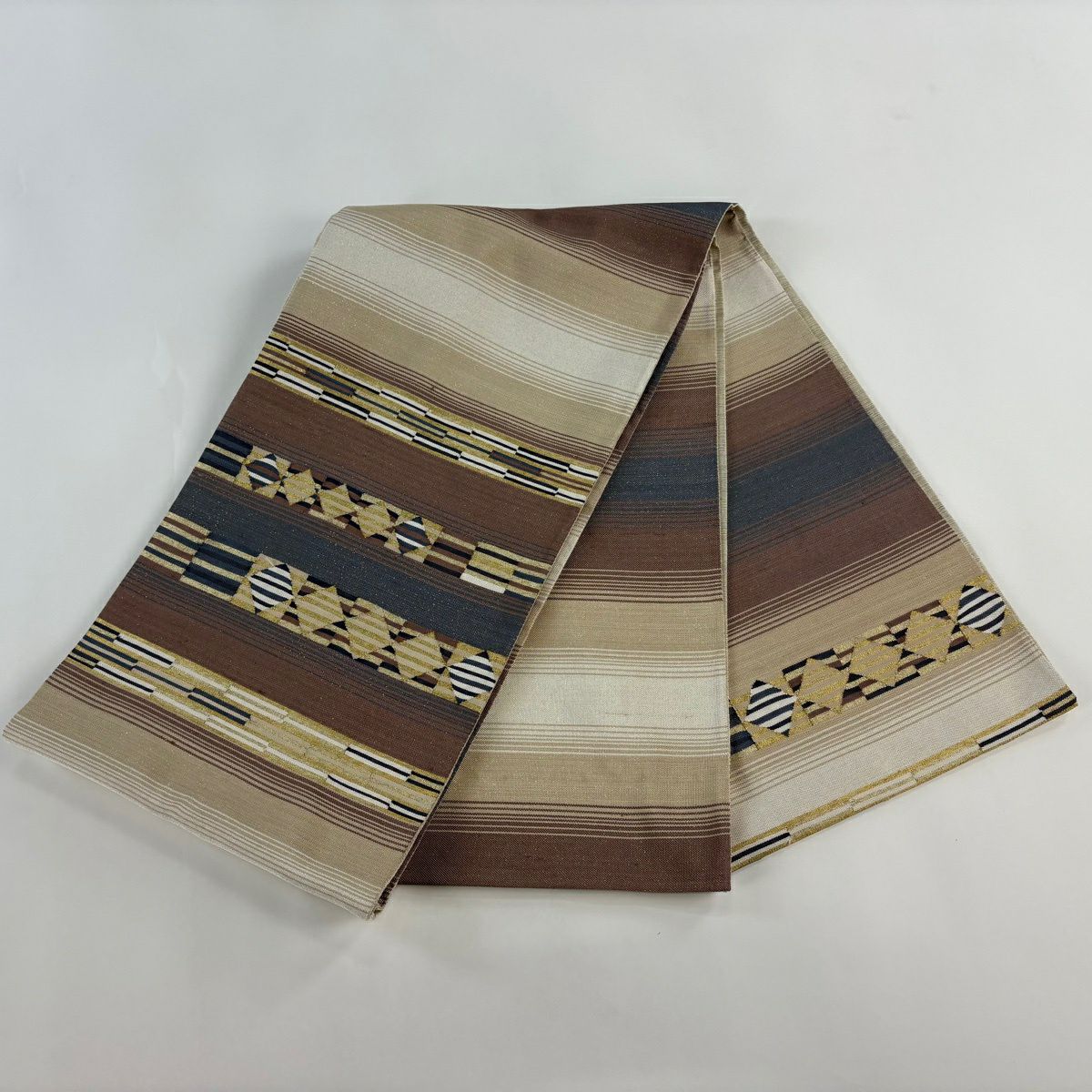 【美品】 袋帶 秀品級 縞 菱 金絲 金金箔 淺小豆 お太鼓圖案 純蠶絲