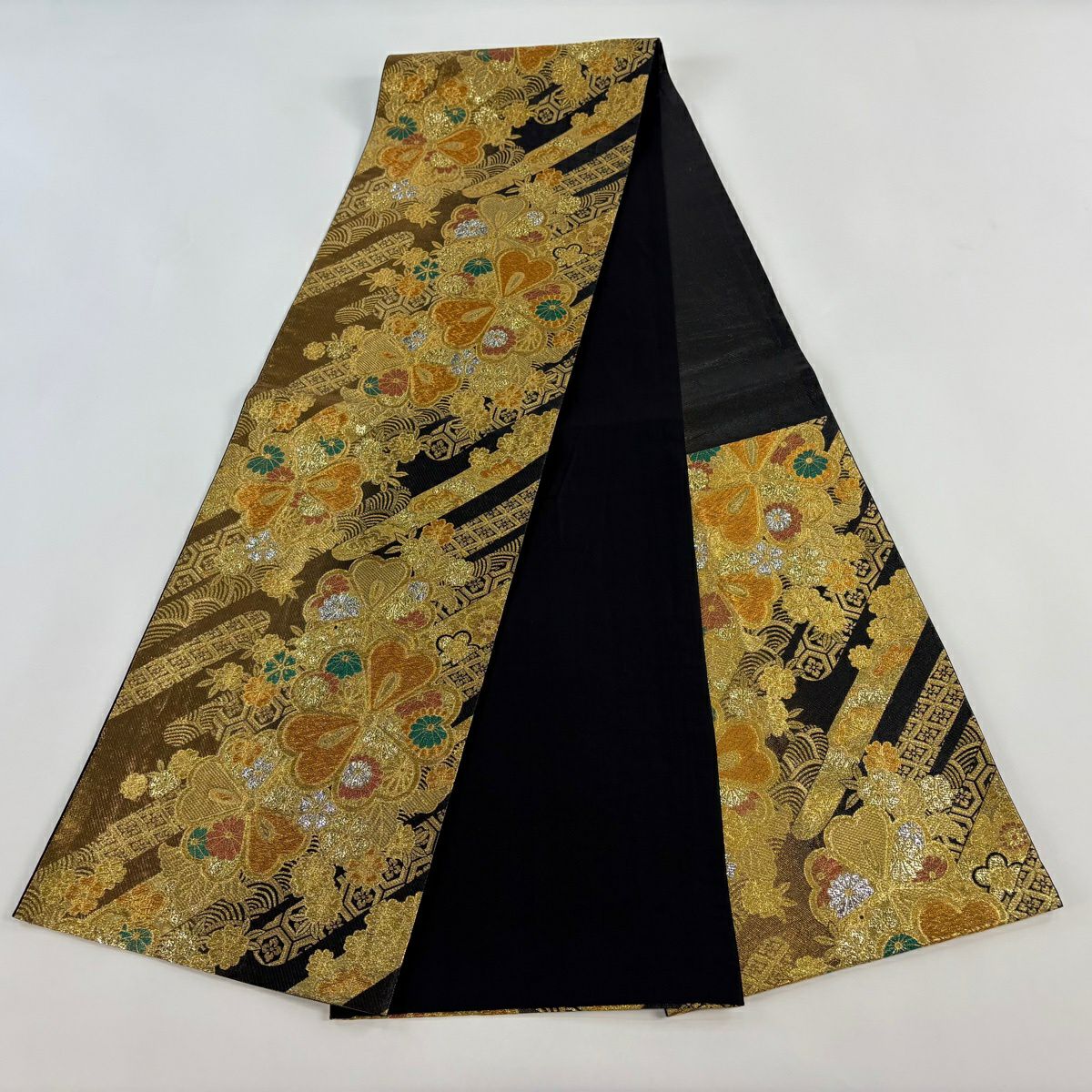 【美品】 袋帶 秀品級 櫻花 有職紋樣 金絲 金金箔 金色 六通 純蠶絲