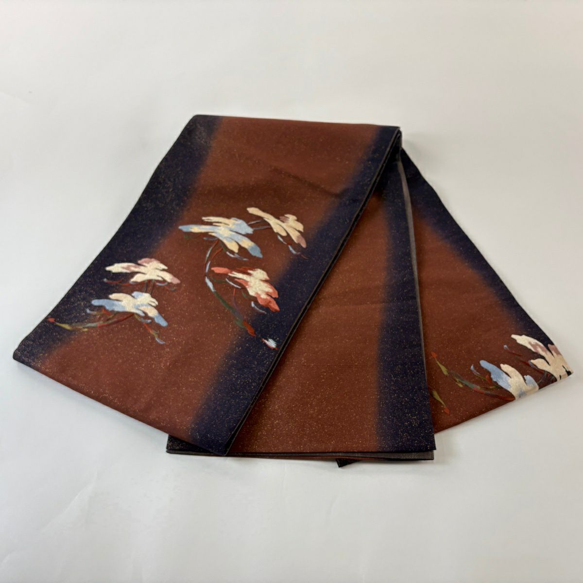 【美品】 袋帶 名品級 證書齊全 大島紬織地 笠松樹 刺繡 金彩裝飾 茶
