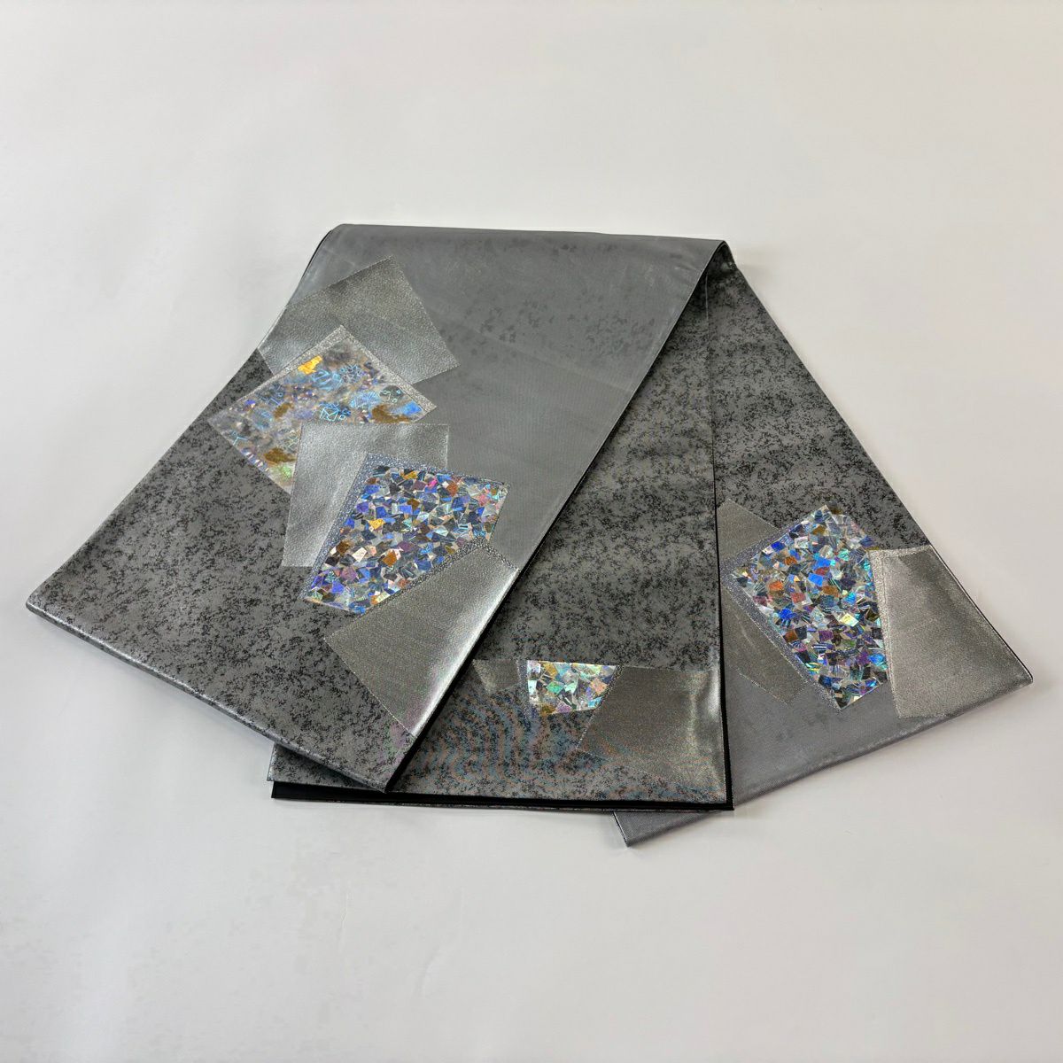 【美品】 袋帶 名品級 堀省平 落款 金煌織 色紙 幾何學 金金箔 銀線 銀色 大鼓圖案 純蠶絲