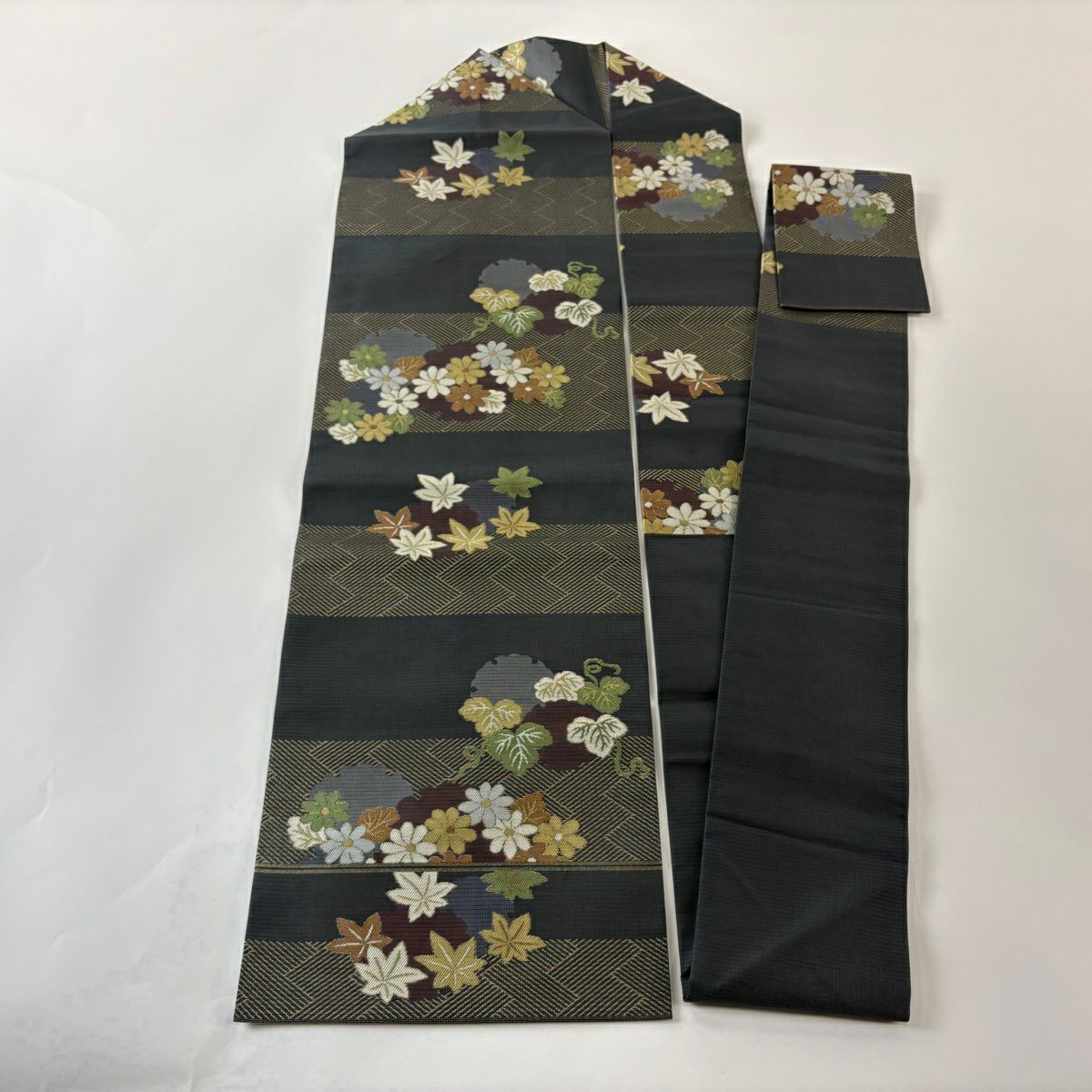 【美品】 名古屋帶 名品級 川島織物 有落款 夏帶 絽 雪輪 草花紋紋 金金箔 墨色 純蠶絲