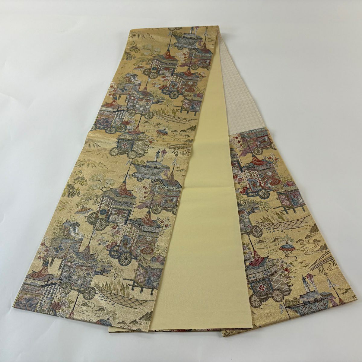 【美品】 袋帶 秀品級 山鉾 草花紋 金絲 金金箔 金色 六通 純蠶絲