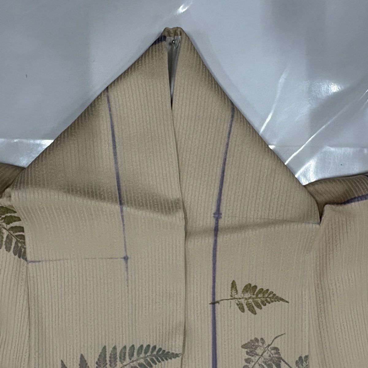 【美品】 小紋 身長155.5cm 袖長65.5cm M 雙層 格子 葉 金銀彩 米色 純蠶絲 優品級