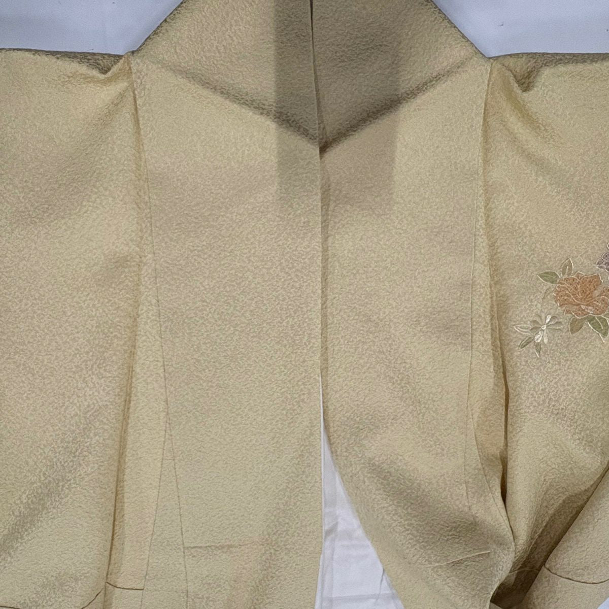【美品】 付下 身長161cm 袖長65cm M 雙層 扇子 草花紋 金糸 刺繡 淺黃 純蠶絲 秀品級