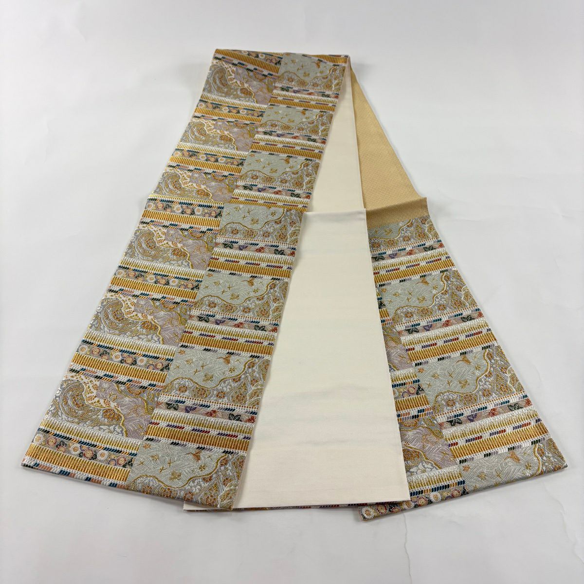 【美品】 袋帶 秀品級 花鳥 波 金銀糸 金金箔 灰色 六通 純蠶絲