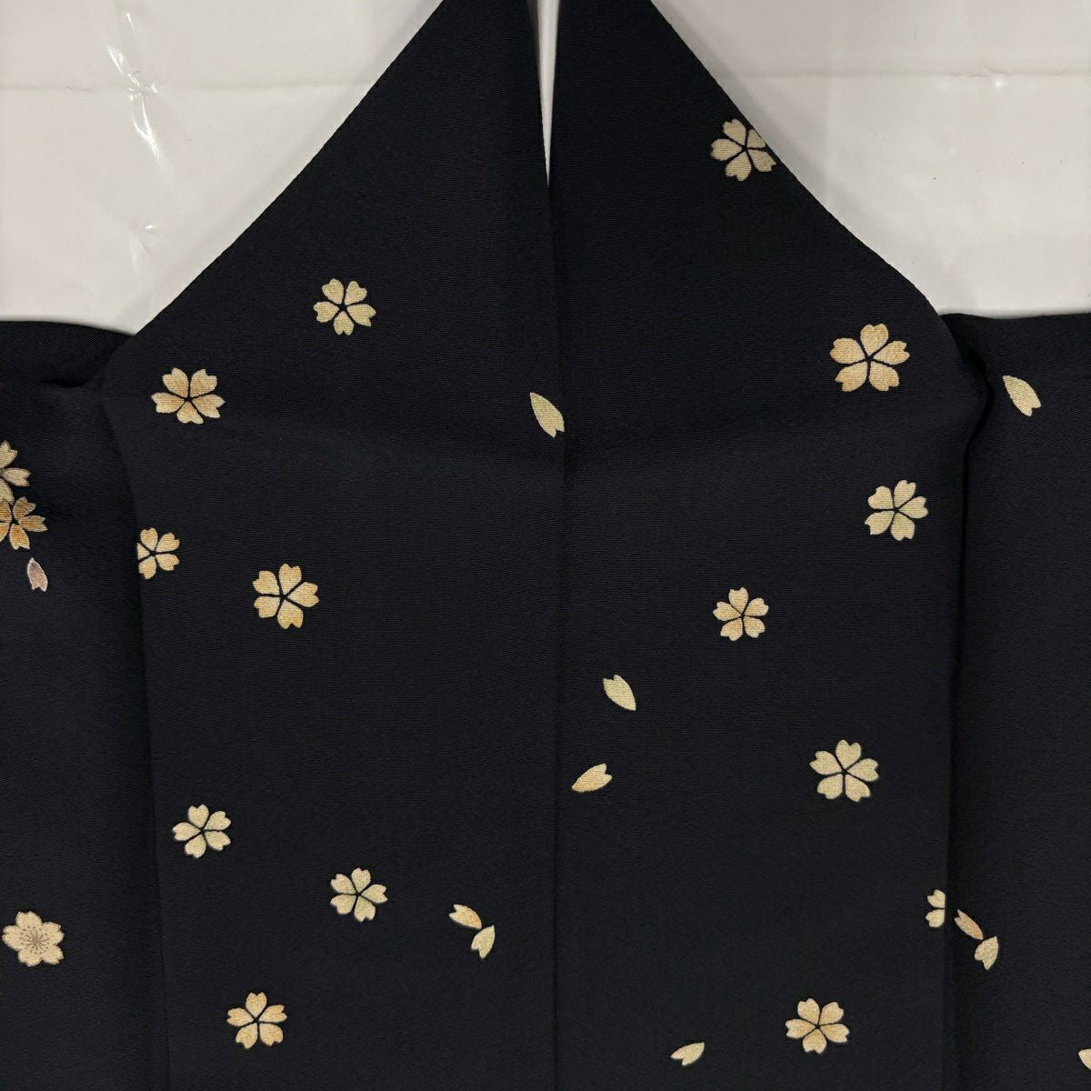 【美品】 小紋 身長160.5cm 袖長67cm M 雙層 櫻花 龜甲 金銀彩 黑 純蠶絲 優品級