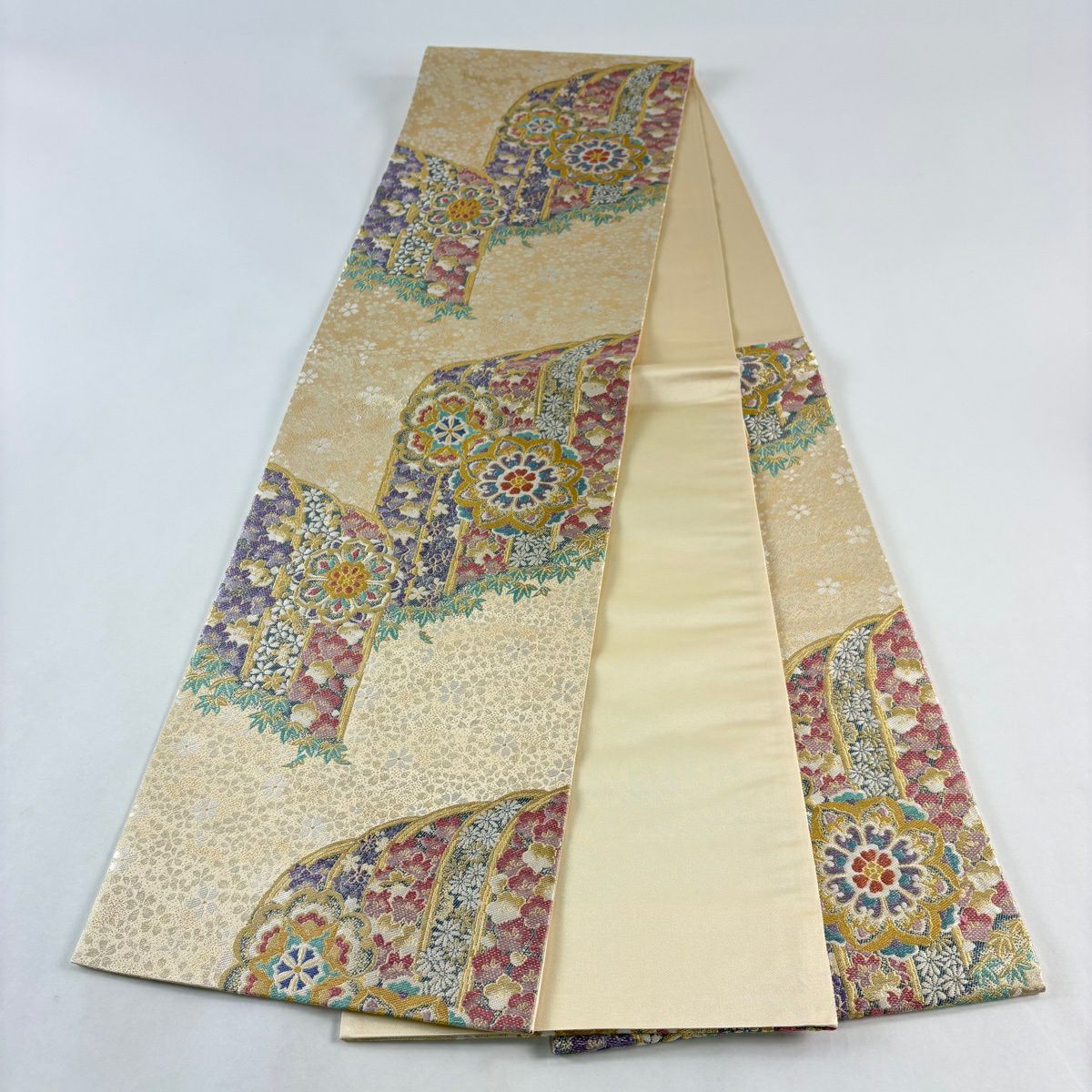 【美品】 袋帶 秀品級 華紋 草花紋 金絲 金金箔 金色 六通 純蠶絲