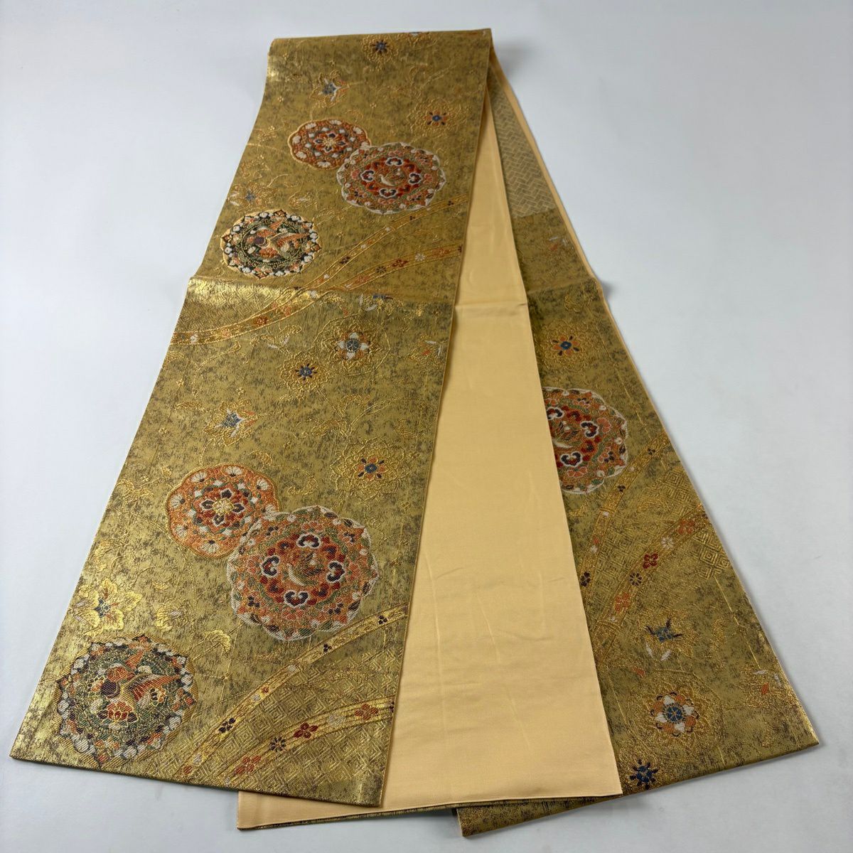 【美品】 袋帶 秀品級 更紗正倉院華紋 華紋 鳥 金金箔 金絲 金色 六通 純蠶絲