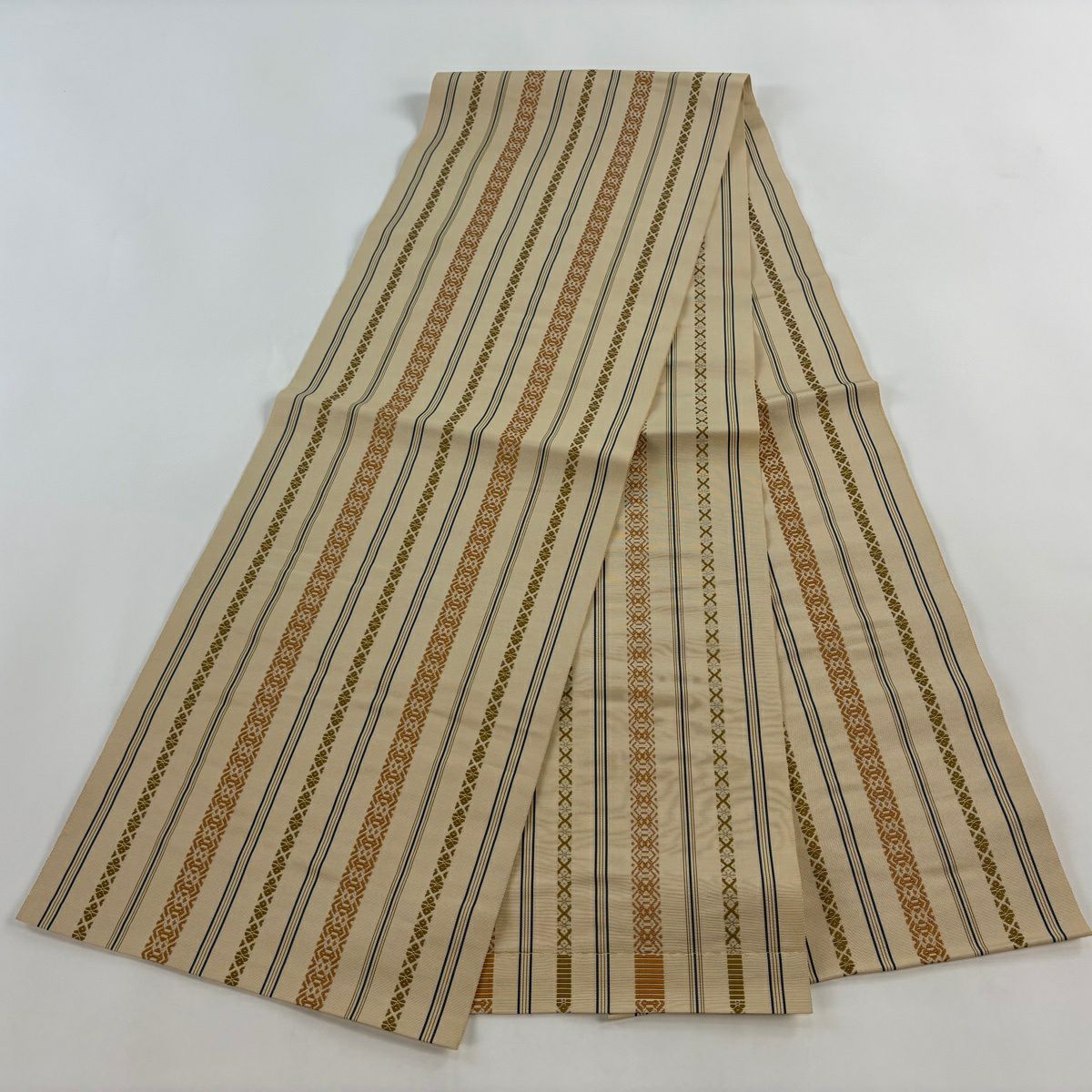 【美品】 名古屋帶 優品級 八寸名古屋帶 隧道仕立 縞 幾何圖案 米色 純蠶絲