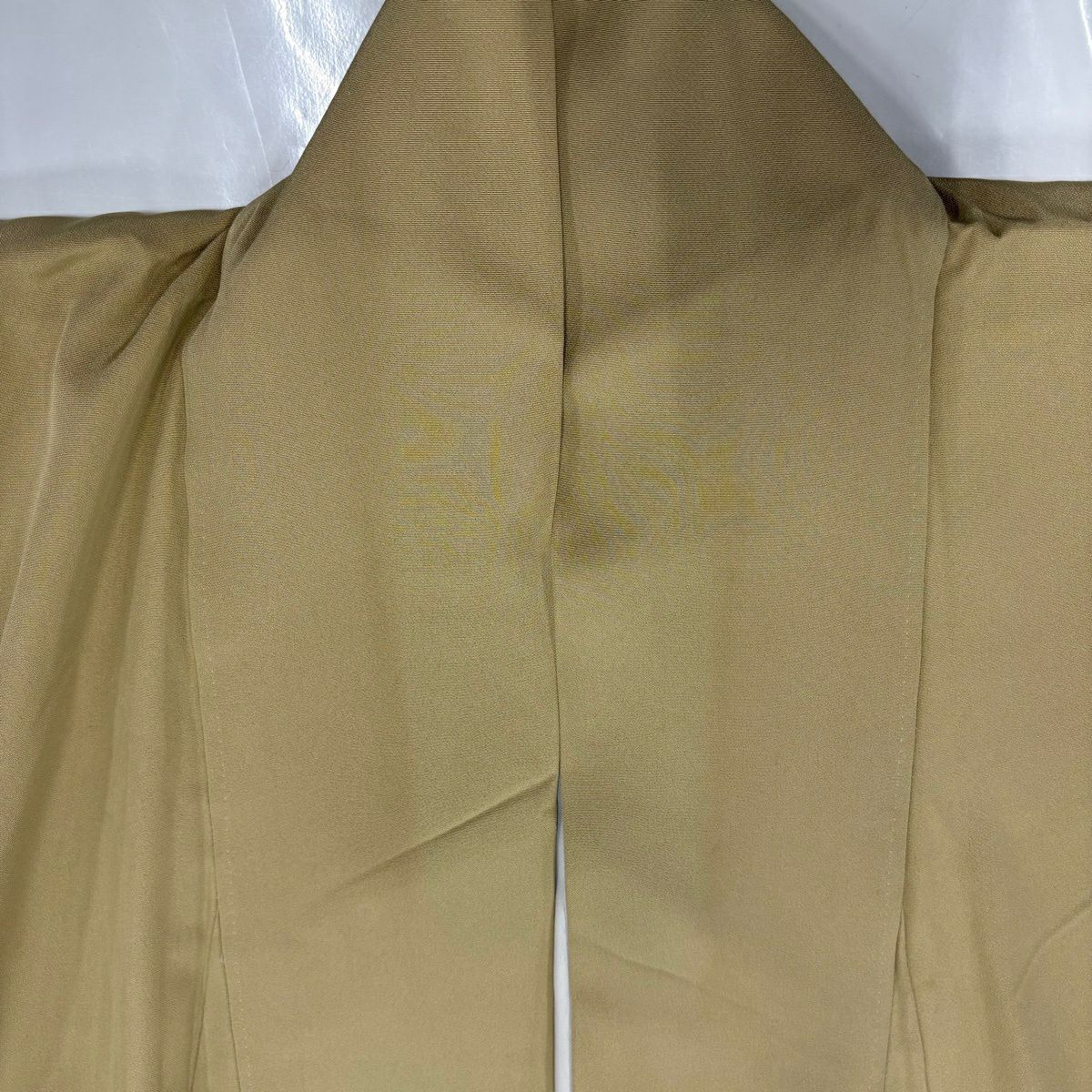 色留袖禮服 身長161.5cm 袖長64cm M 雙層 向對鳥 束帶熨斗紋 金銀彩 淡黃土 純蠶絲 秀品級 一個紋