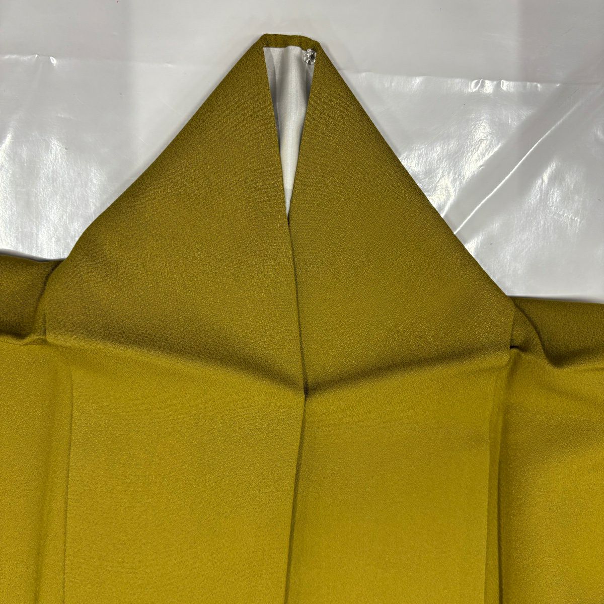 【美品】振袖禮服 身長155cm 袖長64.5cm M 雙層 牡丹 金銀彩 染分 茶綠 純蠶絲 秀品級