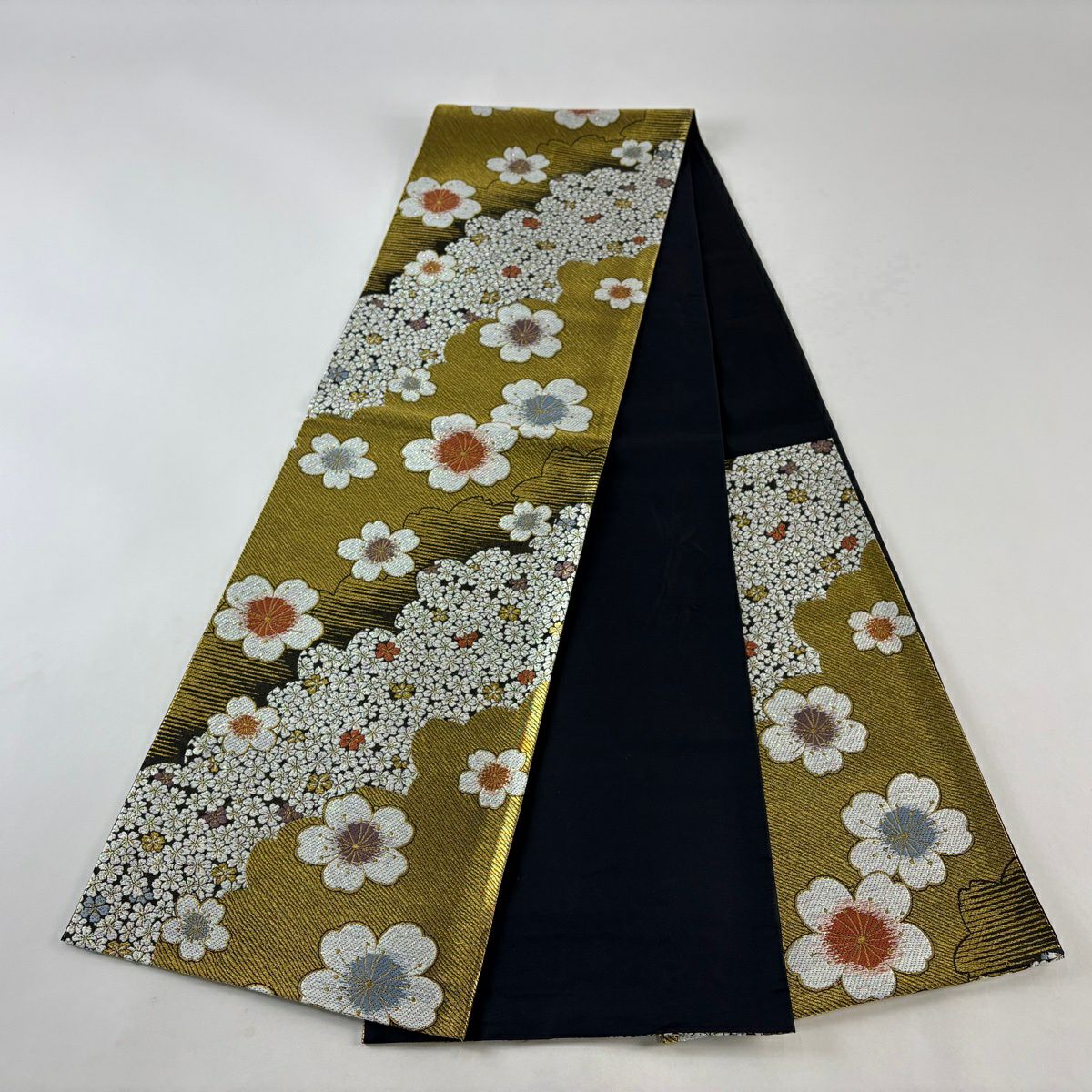 【美品】 袋帶 秀品級 櫻花 金絲 金金箔 黑 六通 純蠶絲