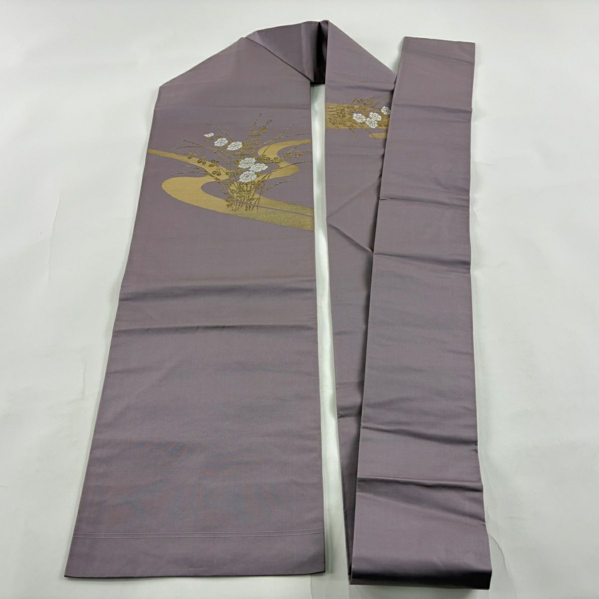 【美品】名古屋帶 優品級 牡丹 流水 金糸 金金箔 灰紫 純蠶絲
