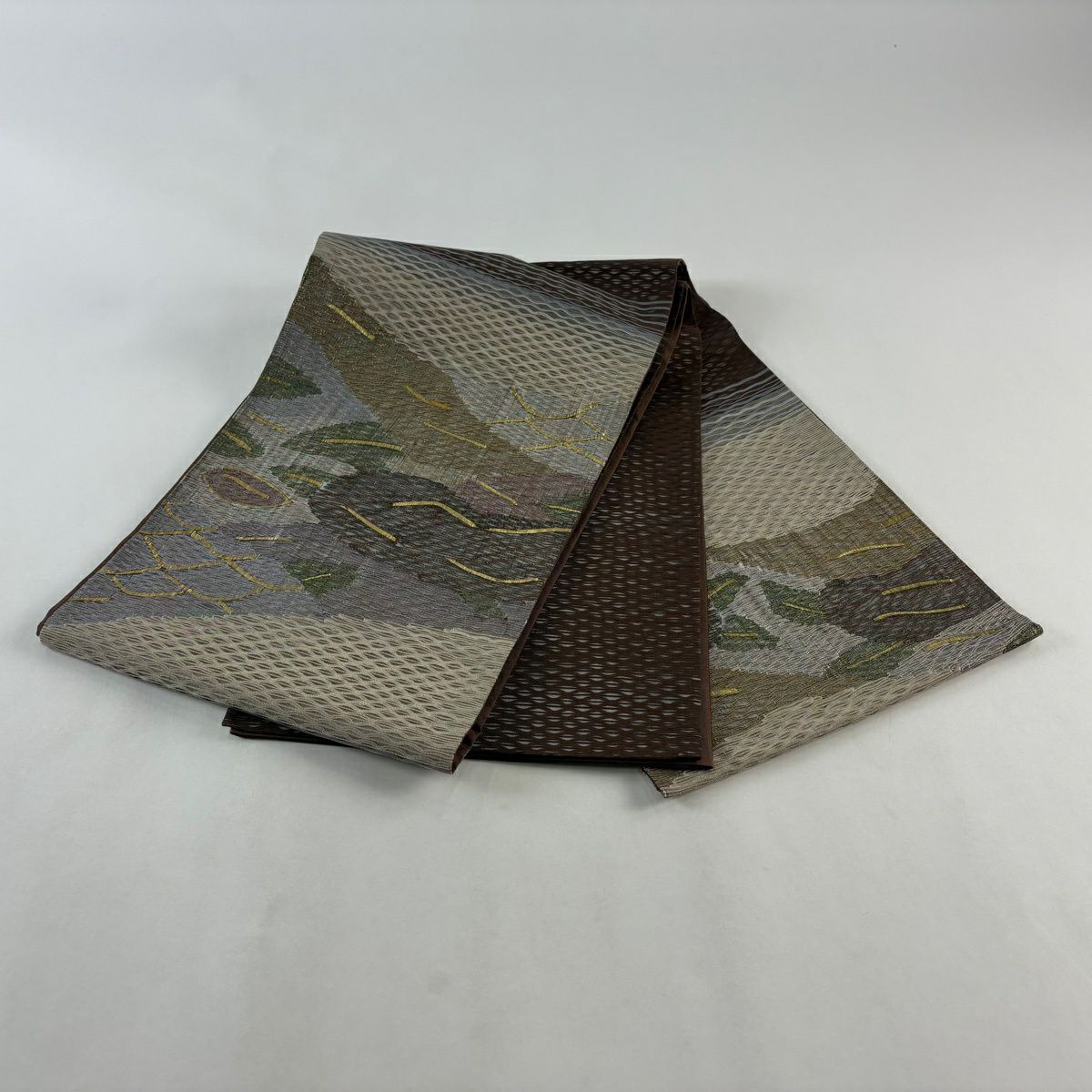 【美品】 袋帶 秀品級 霞 幾何學圖案 金金箔 金絲 淺茶 細帶圖案 純蠶絲