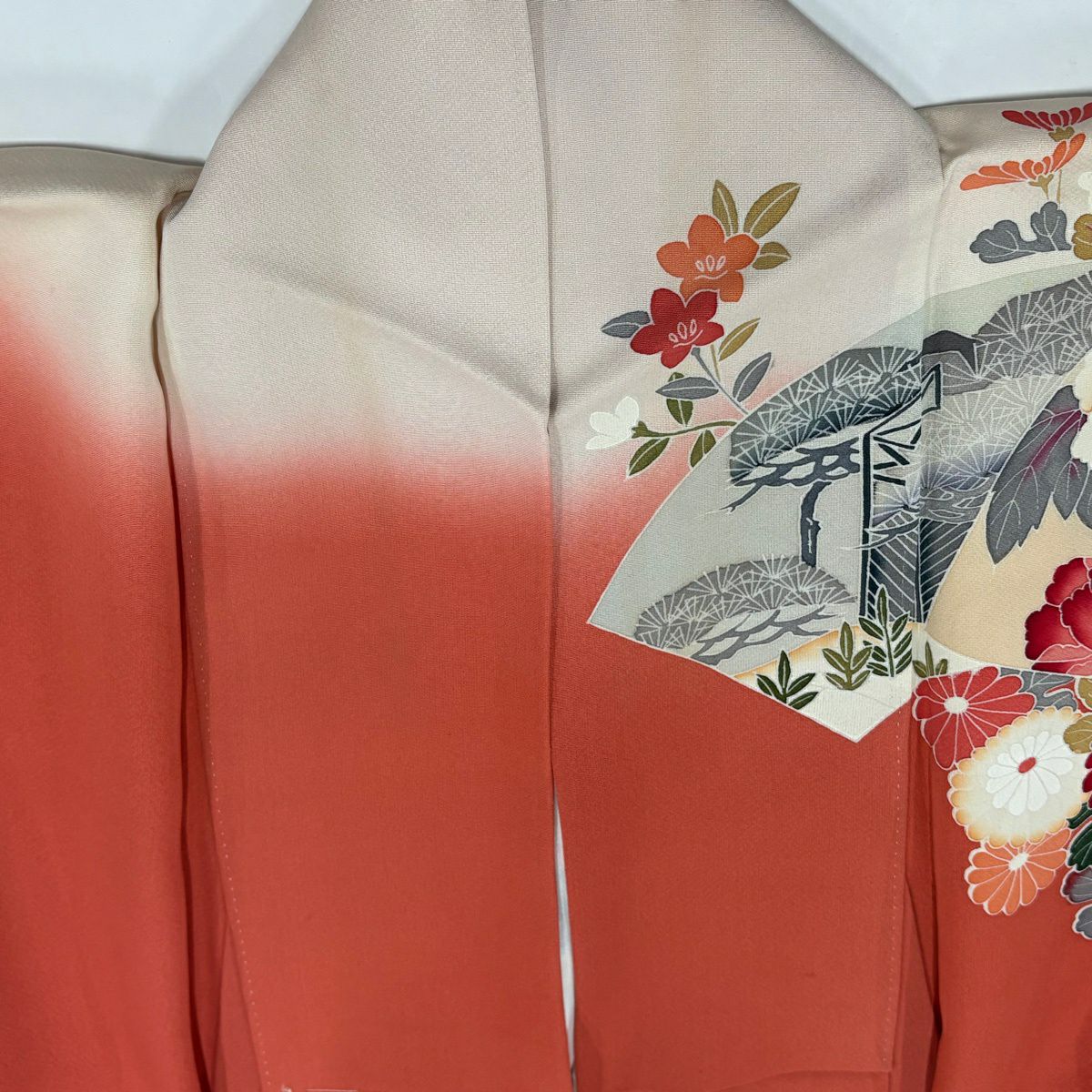 振袖禮服 身長160cm 袖長63cm S 雙層 扇子面 草花紋紋 漸層 淡奶油色 純蠶絲 優品級