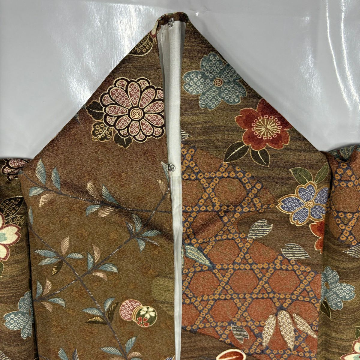 【美品】 小紋 身長160cm 袖長64cm M 雙層 草花紋紋 籠目 金銀彩 茶 純蠶絲 秀品級