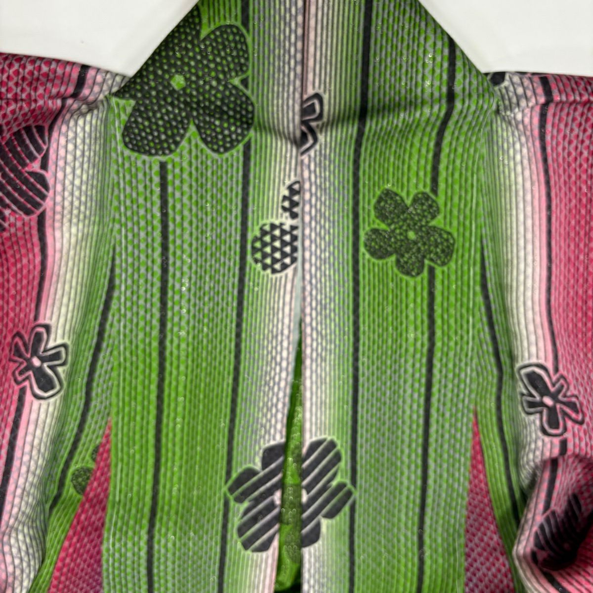 【美品】 小紋 身長159cm 袖長67cm M 單層 縱條 花 金金箔 紫 化纖 優品級